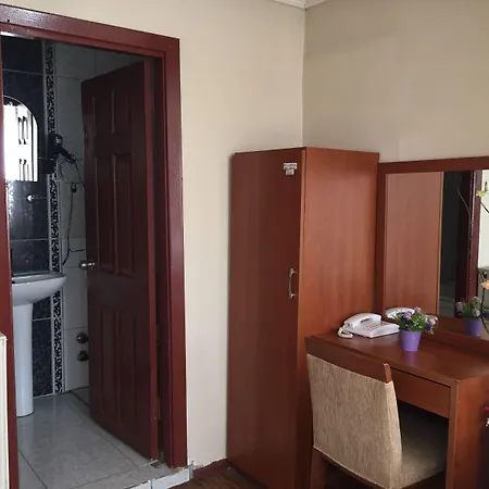 Kadikoy Kervansaray Hotel Istanboel