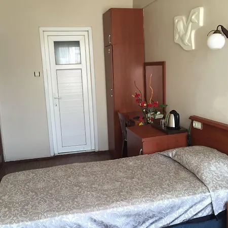 Hotel Kadikoy Kervansaray 2*