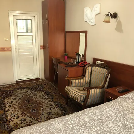 Hotel Kadikoy Kervansaray 2*