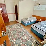 Kadikoy Kervansaray