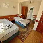 Kadikoy Kervansaray