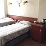 Kadikoy Kervansaray