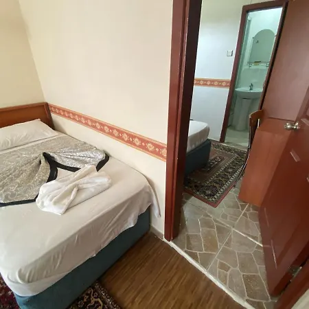 酒店 卡德柯伊克湾萨雷酒店 2*