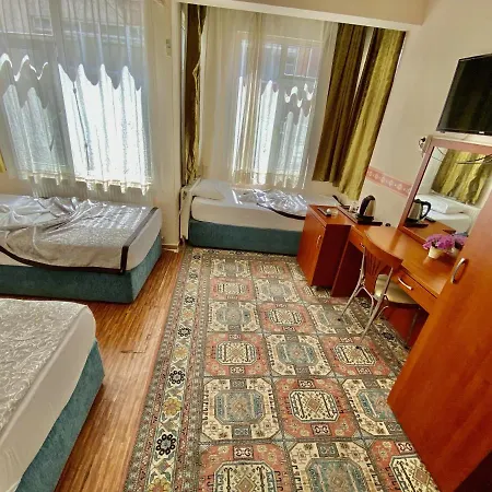 Kadikoy Kervansaray 2*