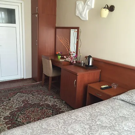 卡德柯伊克湾萨雷酒店 酒店